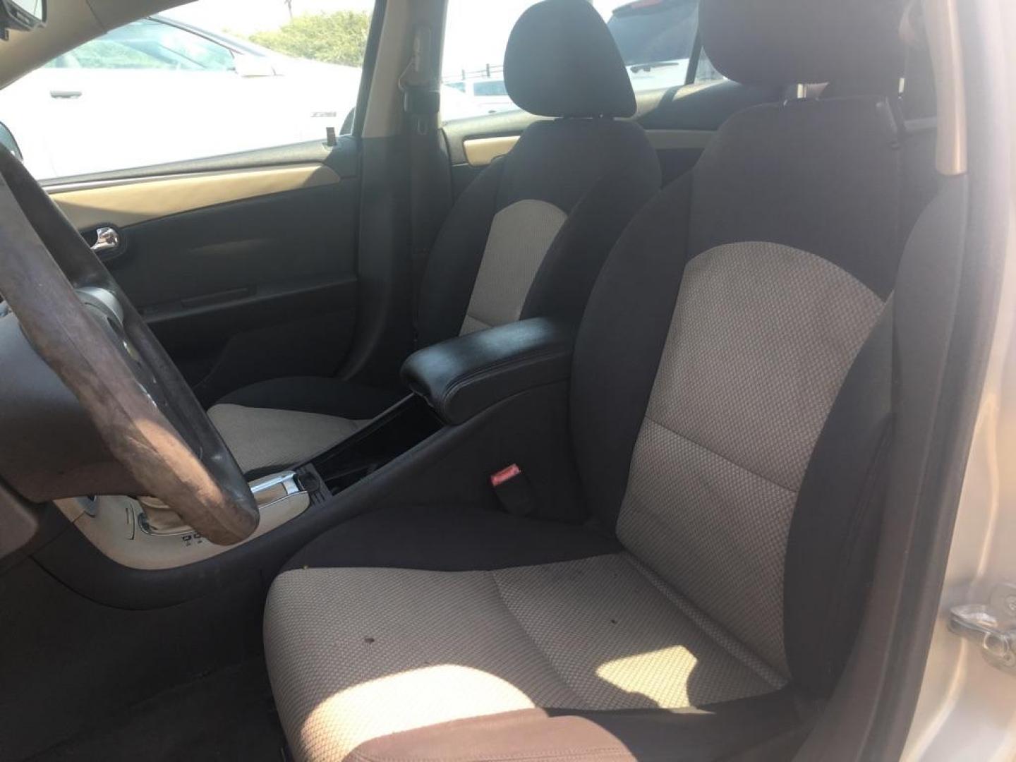 2012 GOLD CHEVROLET MALIBU LS (1G1ZB5E04CF) with an 2.4L engine, Automatic transmission, located at 1507 S Hwy 67, Cedar Hill, TX, 75104, (972) 293-1833, 32.556370, -96.973297 - Photo#5