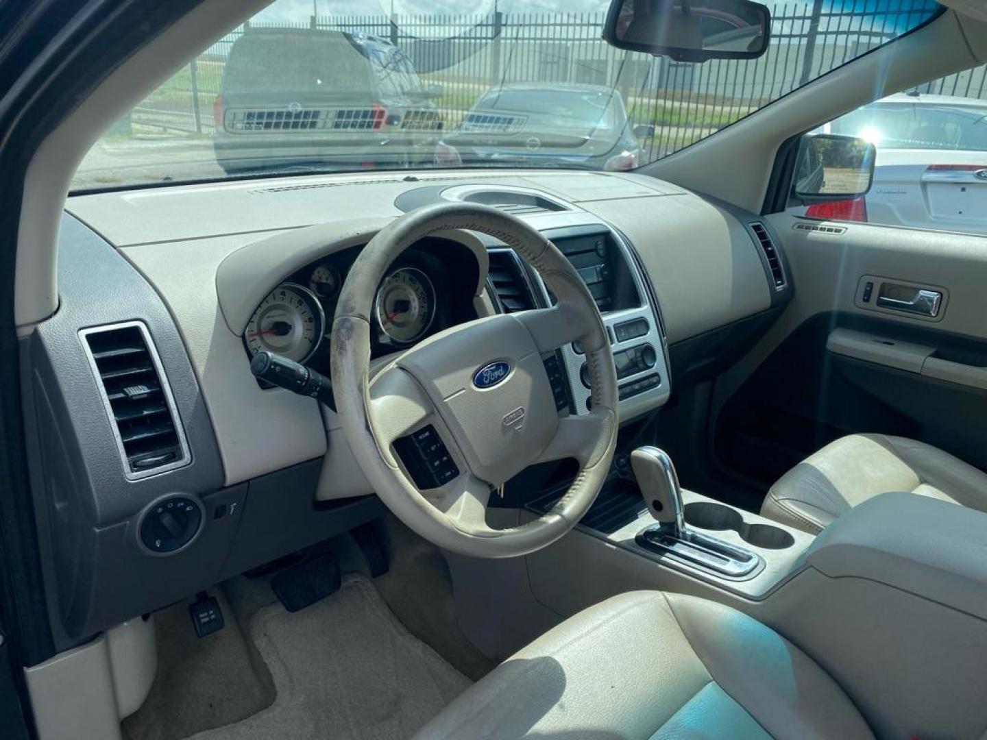 2007 BLACK FORD EDGE SEL PLUS (2FMDK39C67B) with an 3.5L engine, Automatic transmission, located at 1507 S Hwy 67, Cedar Hill, TX, 75104, (972) 293-1833, 32.556370, -96.973297 - Photo#4