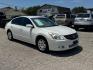 2012 WHITE NISSAN ALTIMA BASE (1N4AL2AP3CN) with an 2.5L engine, Continuously Variable transmission, located at 1507 S Hwy 67, Cedar Hill, TX, 75104, (972) 293-1833, 32.556370, -96.973297- Photo#1