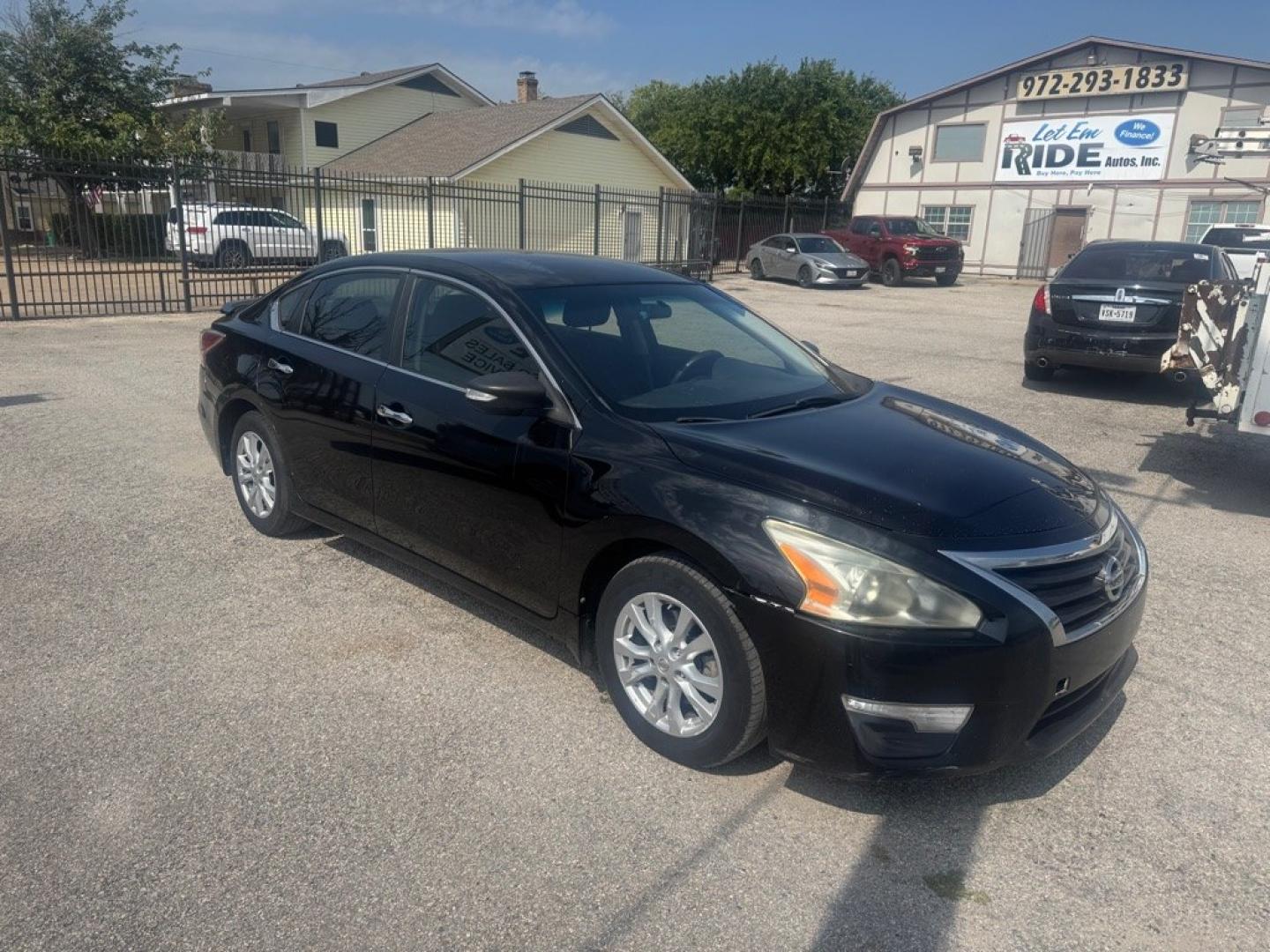 2014 BLACK NISSAN ALTIMA 2.5 (1N4AL3APXEN) with an 2.5L engine, Continuously Variable transmission, located at 1507 S Hwy 67, Cedar Hill, TX, 75104, (972) 293-1833, 32.556370, -96.973297- Photo#1