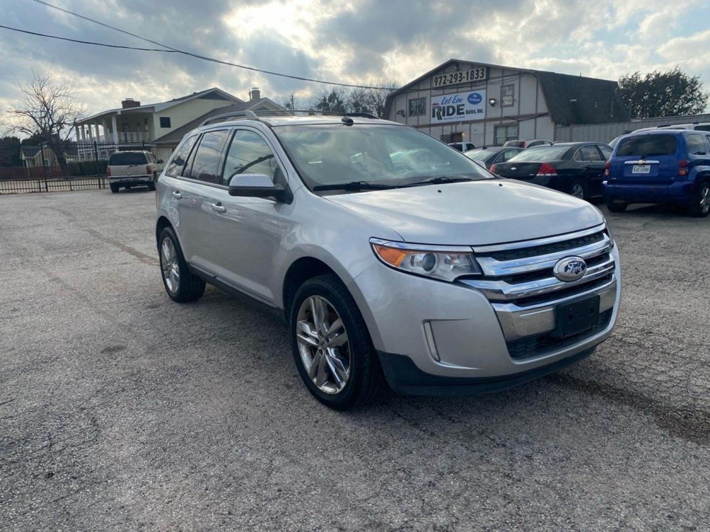 2012 SILVER FORD EDGE SEL (2FMDK4JC9CB) with an 3.5L engine, Automatic transmission, located at 1507 S Hwy 67, Cedar Hill, TX, 75104, (972) 293-1833, 32.556370, -96.973297- Photo#1