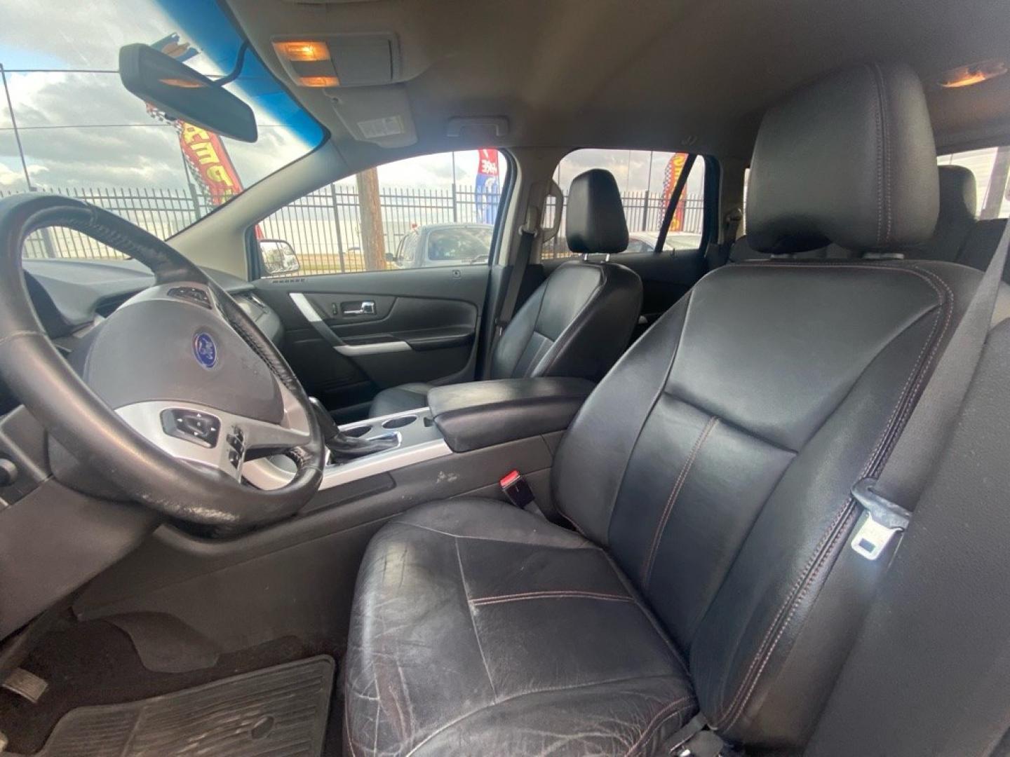2012 SILVER FORD EDGE SEL (2FMDK4JC9CB) with an 3.5L engine, Automatic transmission, located at 1507 S Hwy 67, Cedar Hill, TX, 75104, (972) 293-1833, 32.556370, -96.973297- Photo#5