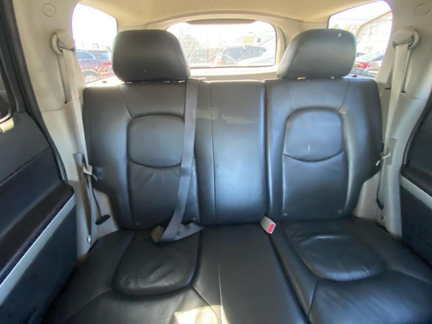 2011 GRAY CHEVROLET HHR LT (3GNBABFW5BS) with an 2.2L engine, Automatic transmission, located at 1507 S Hwy 67, Cedar Hill, TX, 75104, (972) 293-1833, 32.556370, -96.973297 - Photo#6