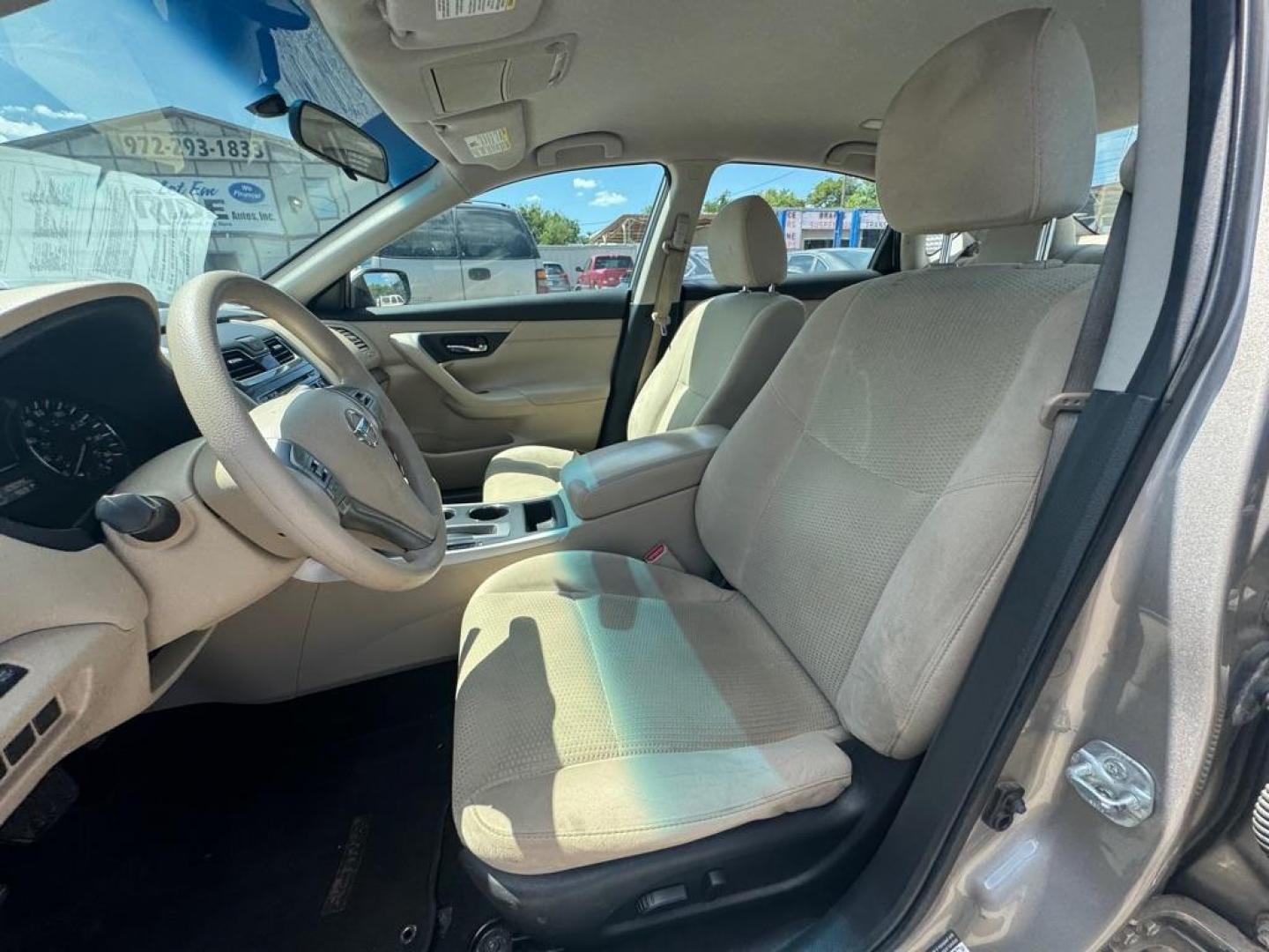 2015 TAN NISSAN ALTIMA 2.5 (1N4AL3AP7FC) with an 2.5L engine, Continuously Variable transmission, located at 1507 S Hwy 67, Cedar Hill, TX, 75104, (972) 293-1833, 32.556370, -96.973297 - Photo#5