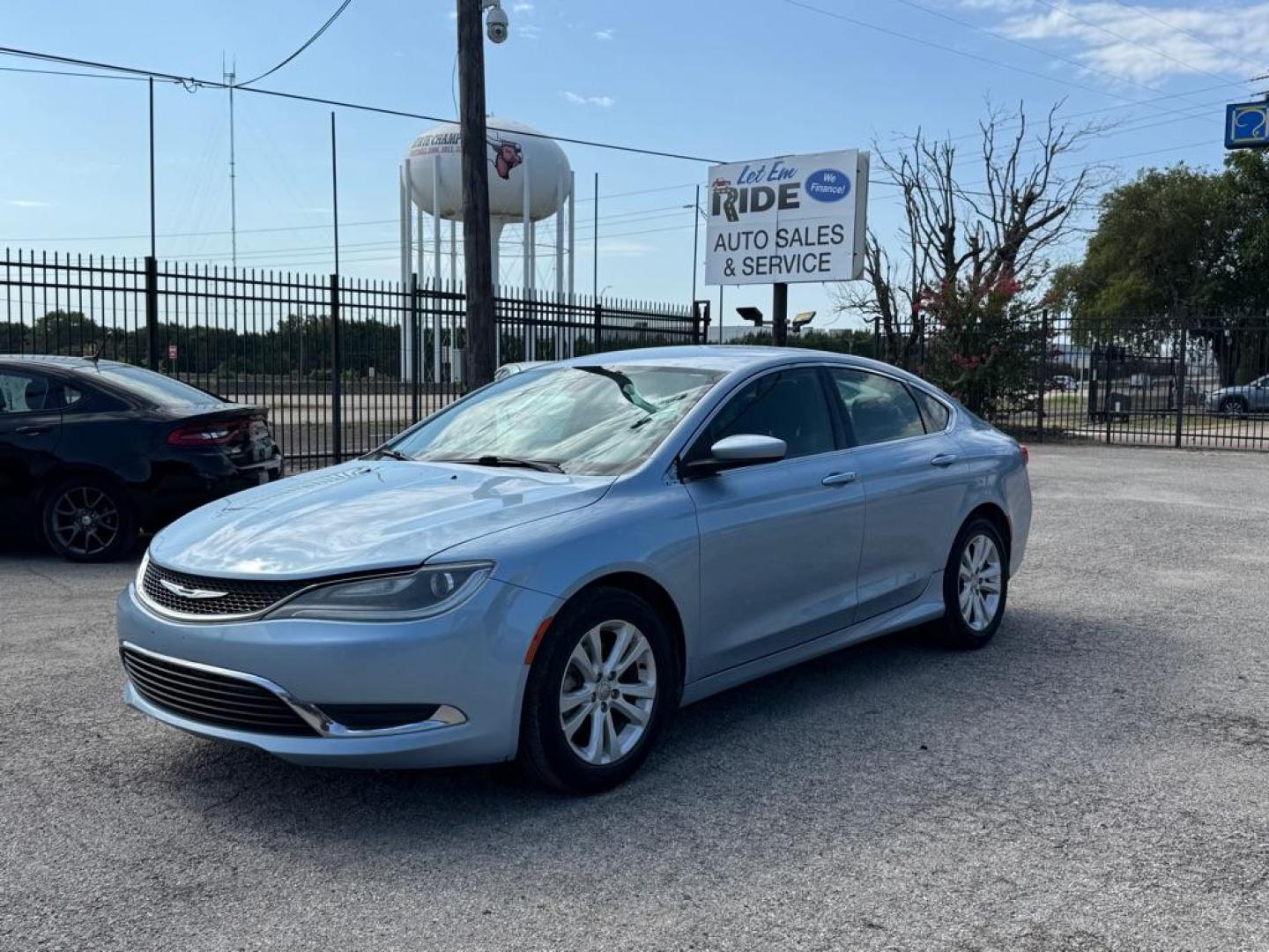 2015 BLUE CHRYSLER 200 LIMITED (1C3CCCAB7FN) with an 2.4L engine, Automatic transmission, located at 1507 S Hwy 67, Cedar Hill, TX, 75104, (972) 293-1833, 32.556370, -96.973297 - Photo#0