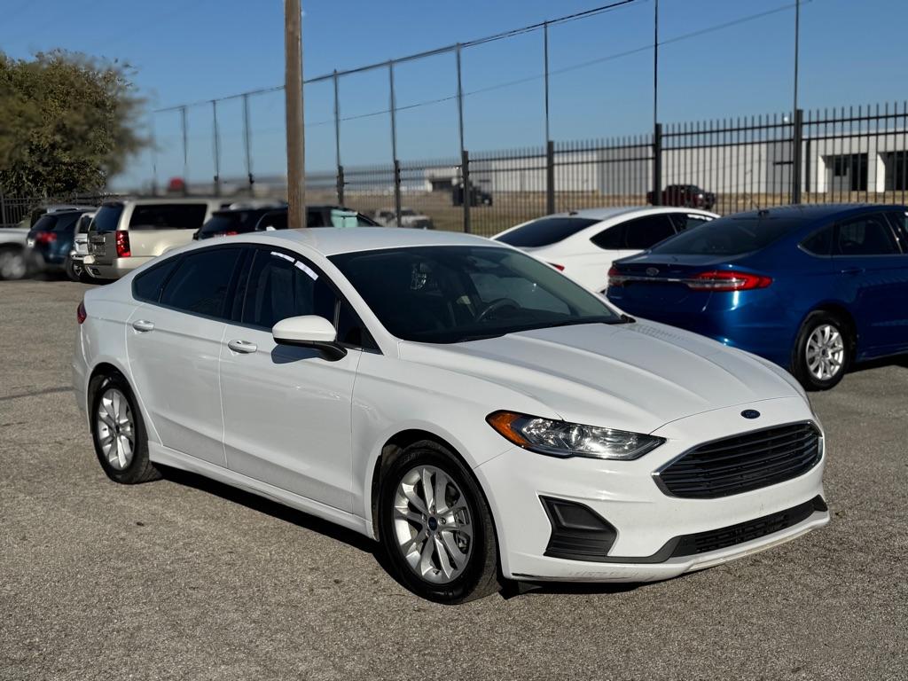 photo of 2019 FORD FUSION SE