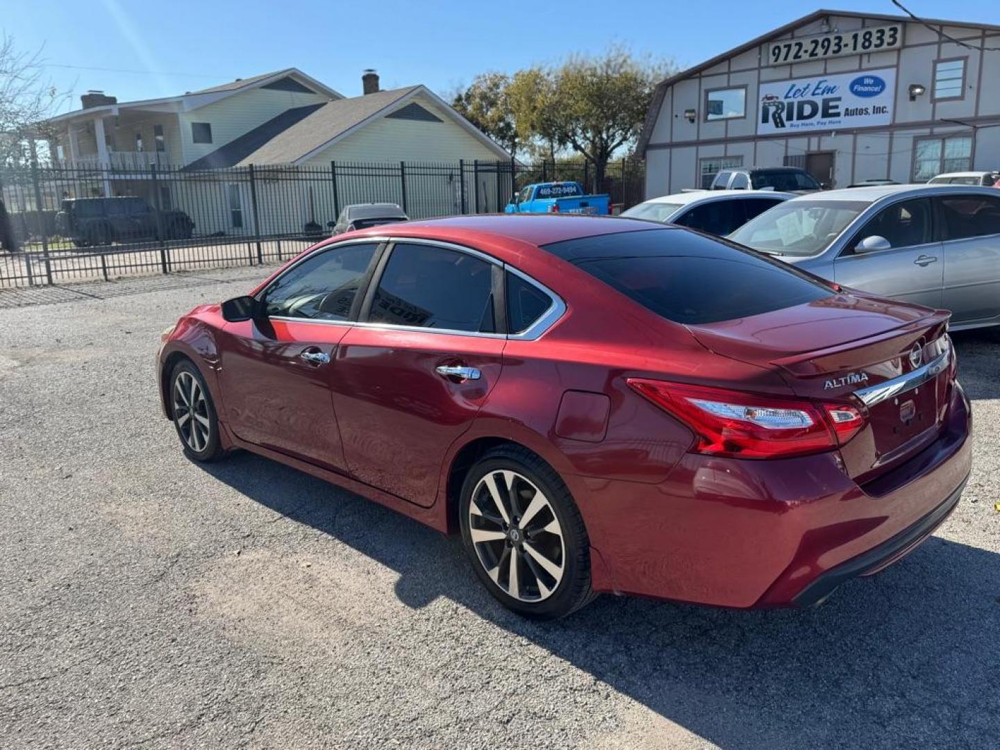 2016 NISSAN ALTIMA 2.5 (1N4AL3AP7GC) with an 2.5L engine, Continuously Variable transmission, located at 1507 S Hwy 67, Cedar Hill, TX, 75104, (972) 293-1833, 32.556370, -96.973297 - Photo#2