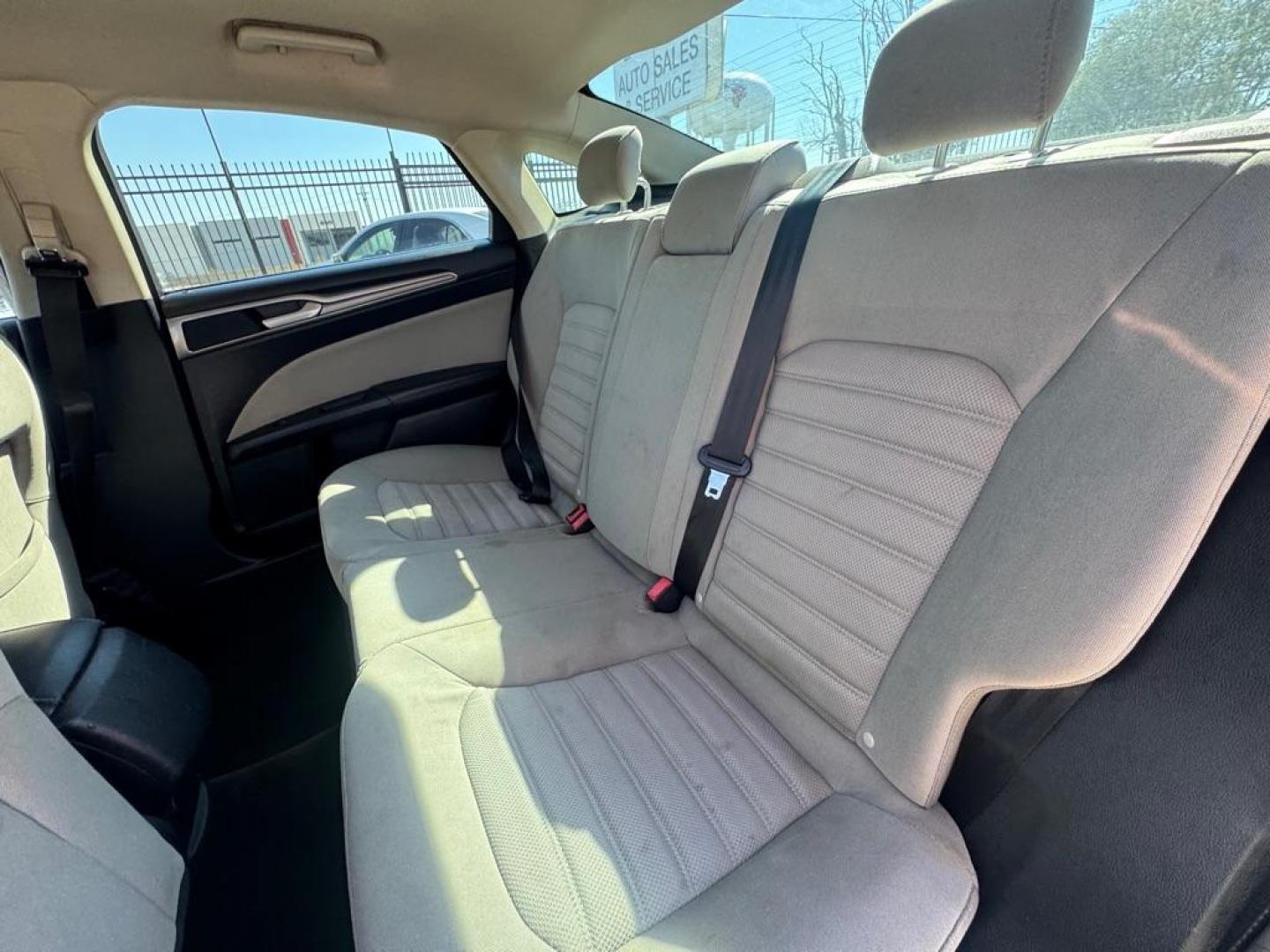 2017 BLUE FORD FUSION S (3FA6P0G73HR) with an 2.5L engine, Automatic transmission, located at 1507 S Hwy 67, Cedar Hill, TX, 75104, (972) 293-1833, 32.556370, -96.973297 - Photo#7