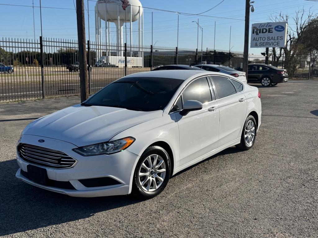 photo of 2017 FORD FUSION S