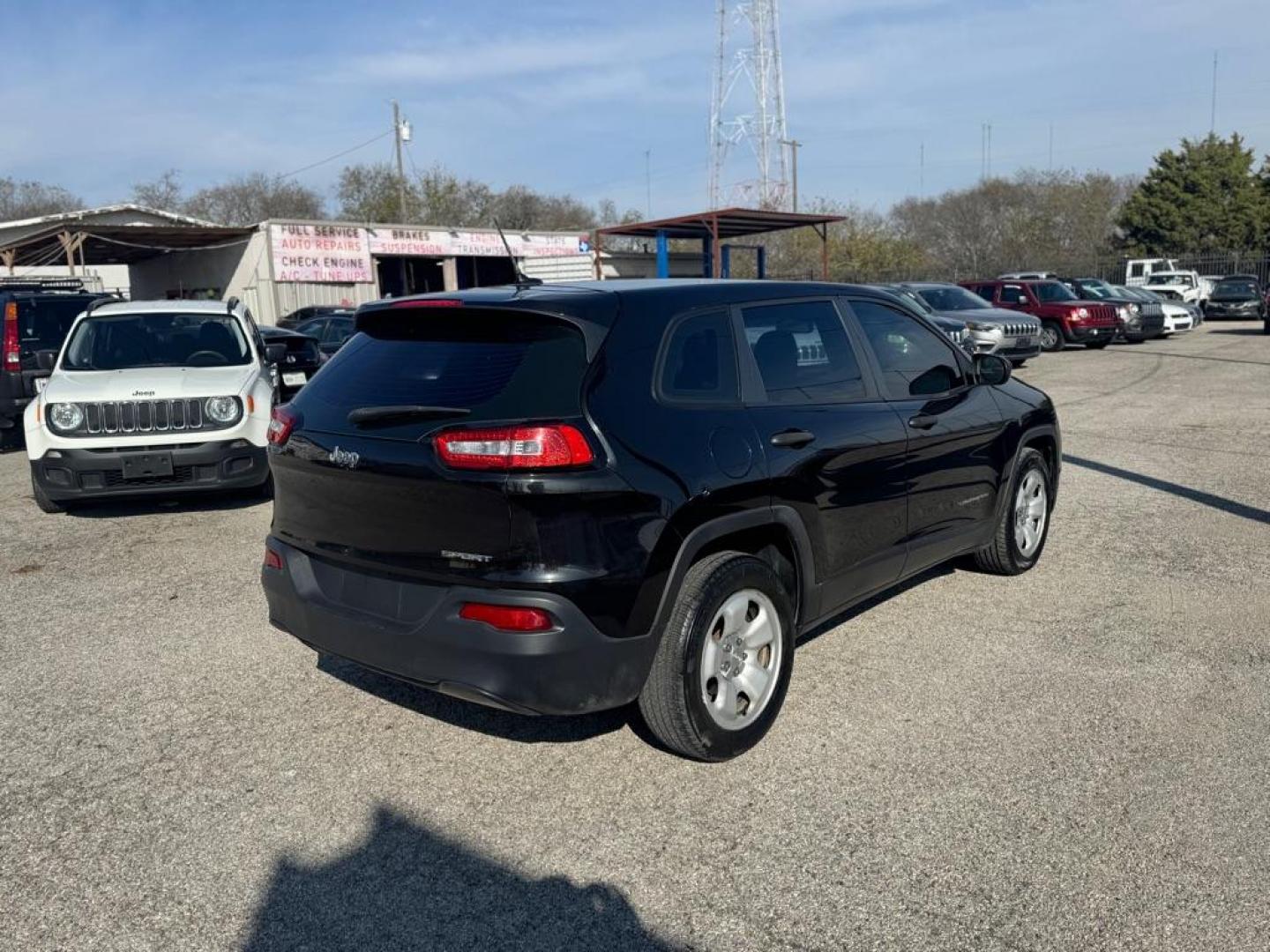 2014 BLACK JEEP CHEROKEE SPORT (1C4PJLAB7EW) with an 2.4L engine, Automatic transmission, located at 1507 S Hwy 67, Cedar Hill, TX, 75104, (972) 293-1833, 32.556370, -96.973297 - Photo#2