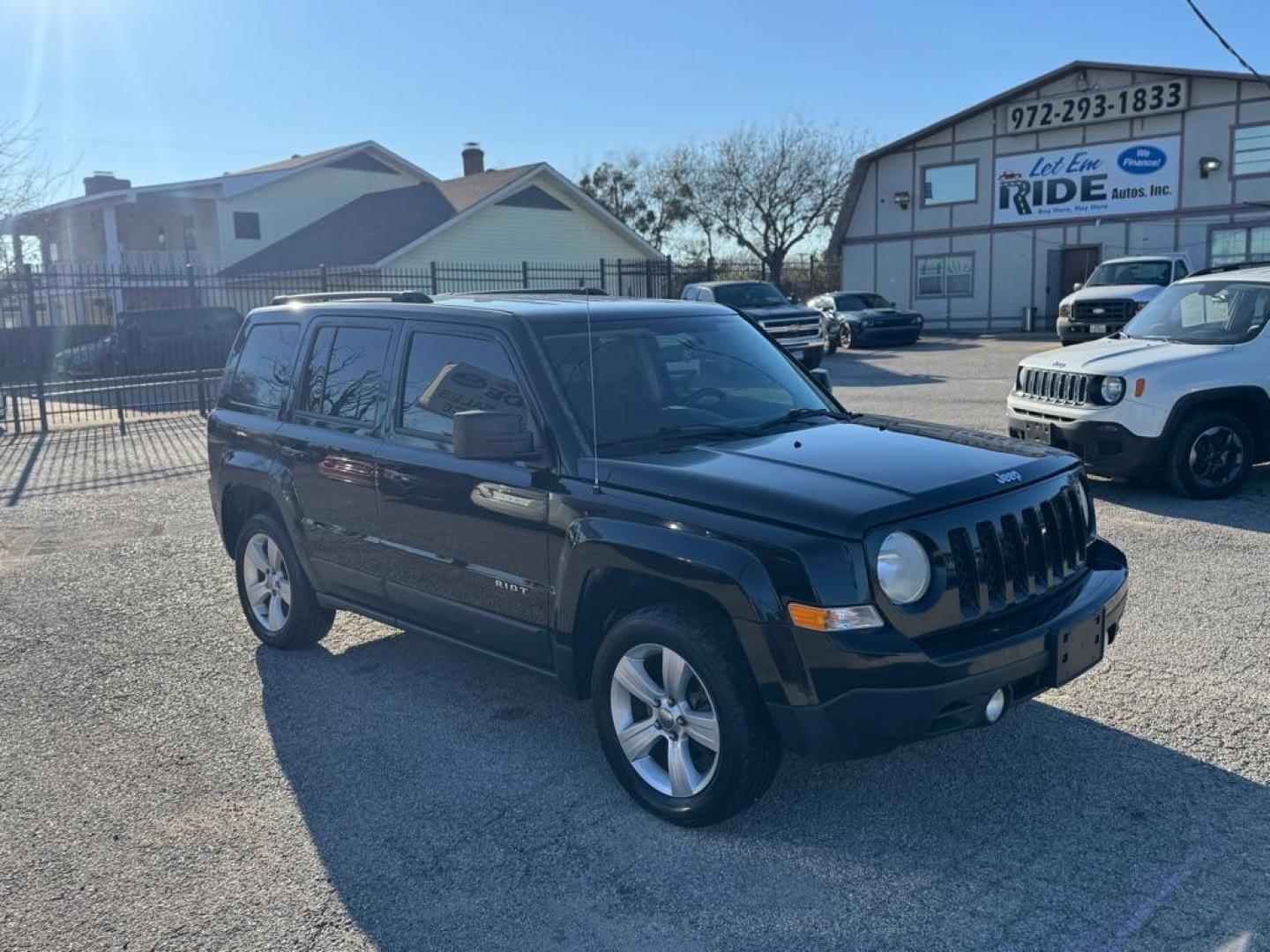 2014 BLACK JEEP PATRIOT LATITUDE (1C4NJRFB3ED) with an 2.4L engine, Continuously Variable transmission, located at 1507 S Hwy 67, Cedar Hill, TX, 75104, (972) 293-1833, 32.556370, -96.973297 - Photo#1