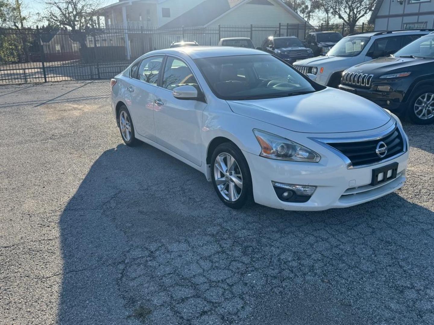 2016 BLUE NISSAN ALTIMA 2.5 (1N4AL3AP8GC) with an 2.5L engine, Continuously Variable transmission, located at 1507 S Hwy 67, Cedar Hill, TX, 75104, (972) 293-1833, 32.556370, -96.973297 - Photo#1