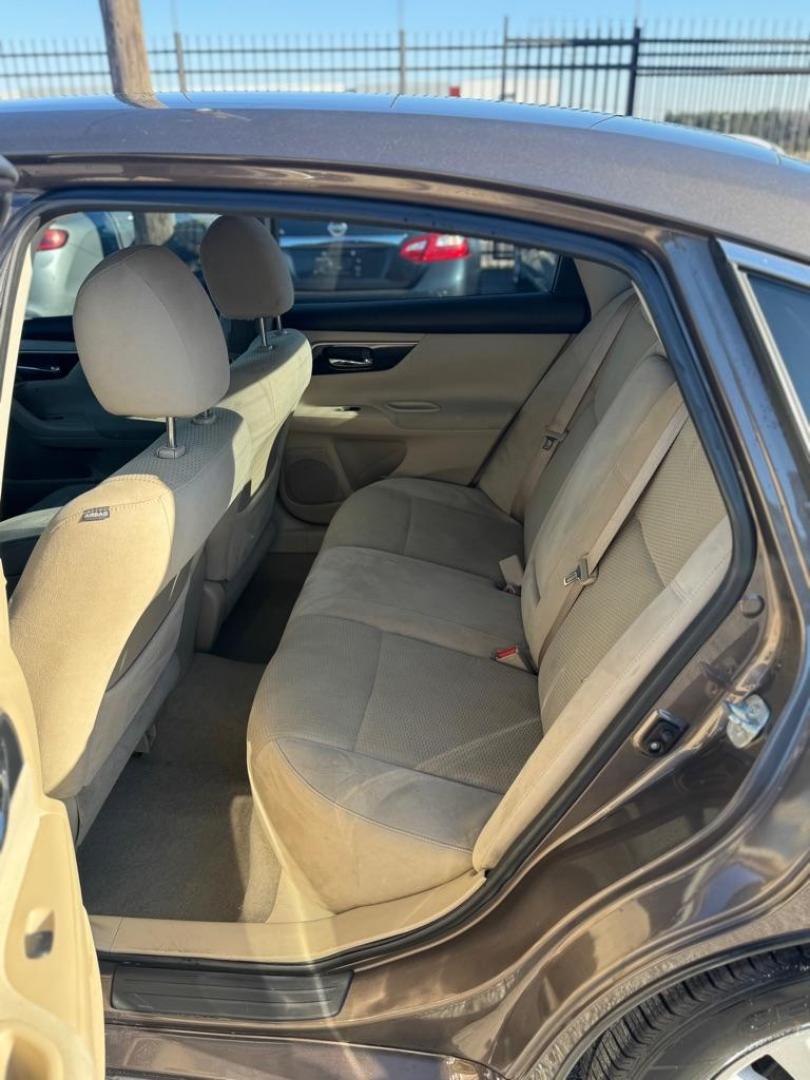 2014 BROWN NISSAN ALTIMA 2.5 (1N4AL3AP8EC) with an 2.5L engine, Continuously Variable transmission, located at 1507 S Hwy 67, Cedar Hill, TX, 75104, (972) 293-1833, 32.556370, -96.973297 - Photo#4