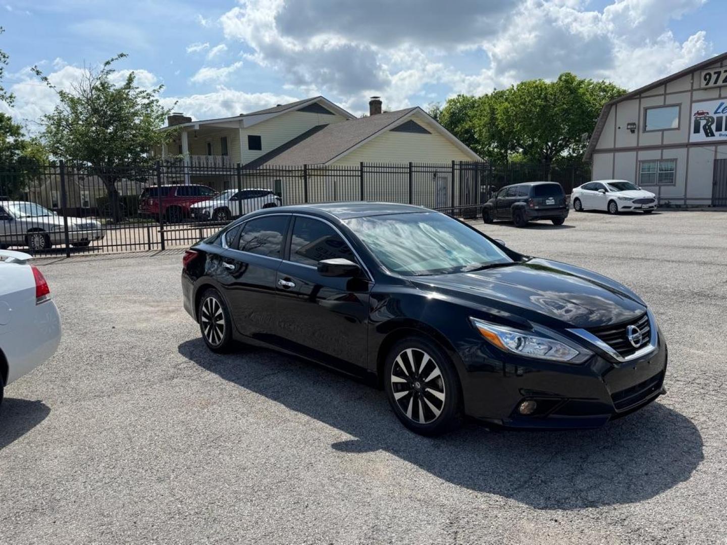 2018 BLACK NISSAN ALTIMA 2.5 (1N4AL3APXJC) with an 2.5L engine, Continuously Variable transmission, located at 1507 S Hwy 67, Cedar Hill, TX, 75104, (972) 293-1833, 32.556370, -96.973297 - Photo#1