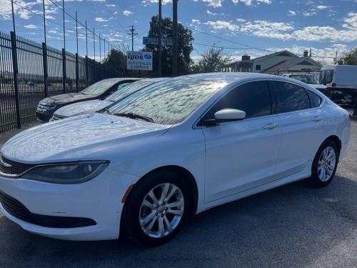 2016 CHRYSLER 200 LX